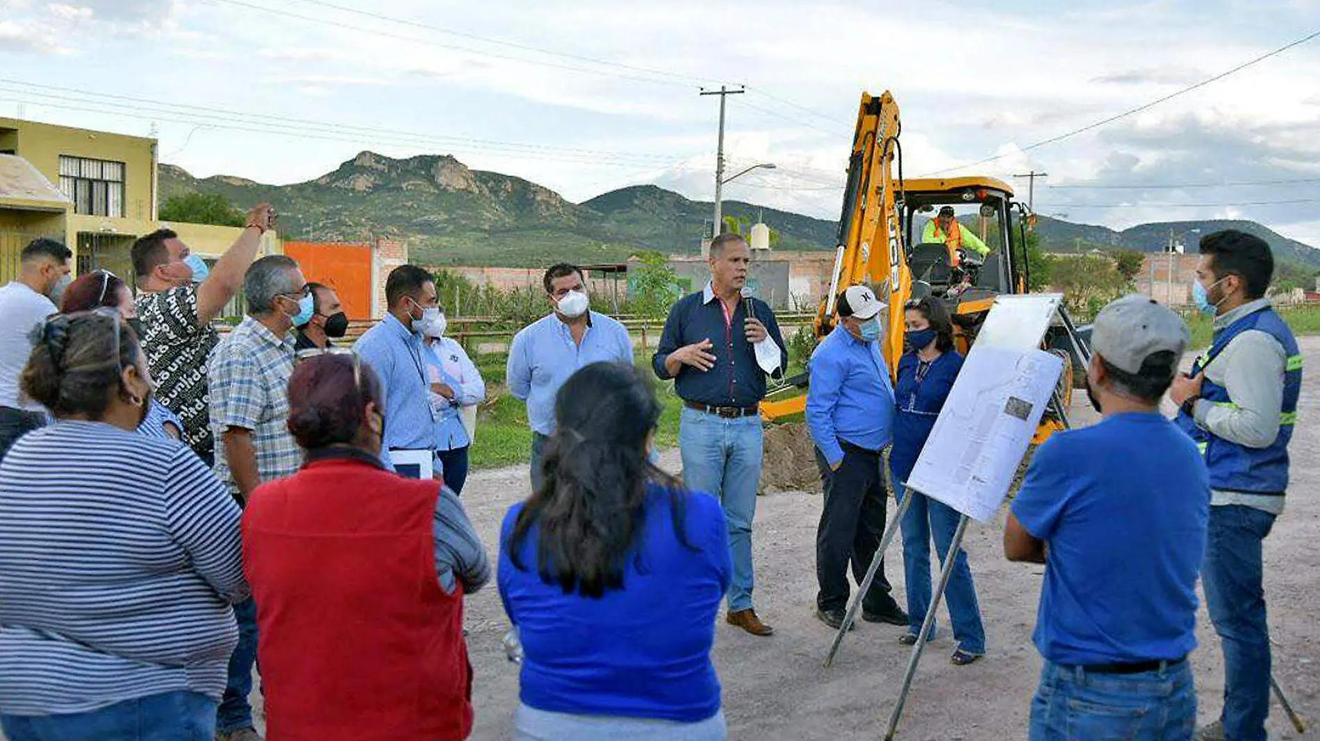 reunion de autoridades de JM CAPAS y pobladores